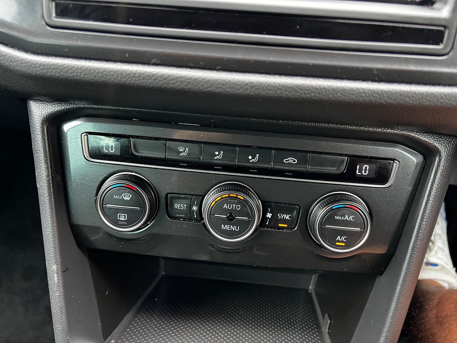 Used Volkswagen Tiguan 2016 for sale - 76584259: Photo 18