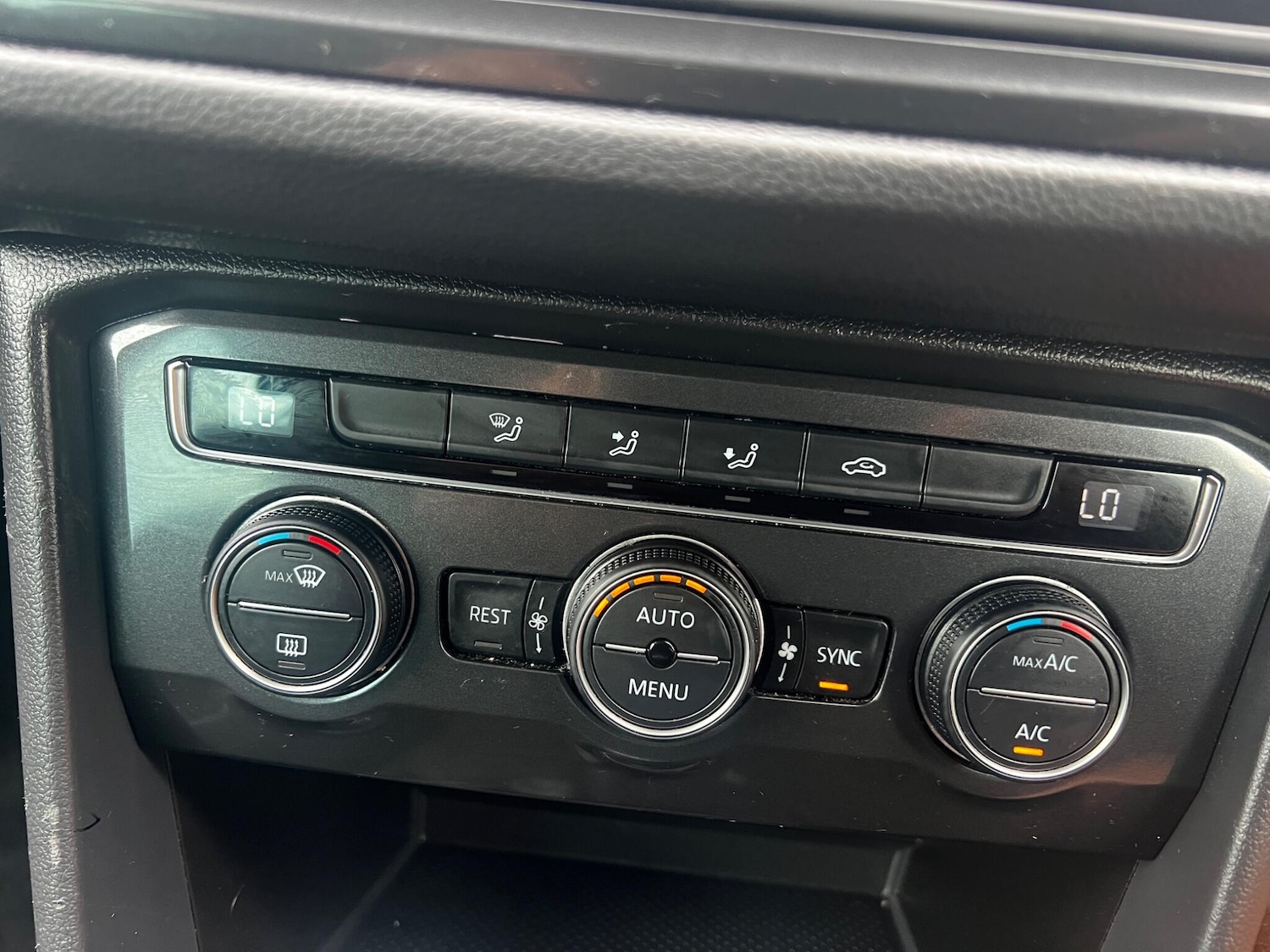 Used Volkswagen Tiguan 2016 for sale - 76584259: Photo 19