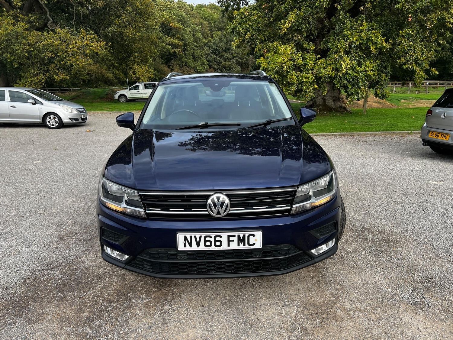 Used Volkswagen Tiguan 2016 for sale - 76584259: Photo 2