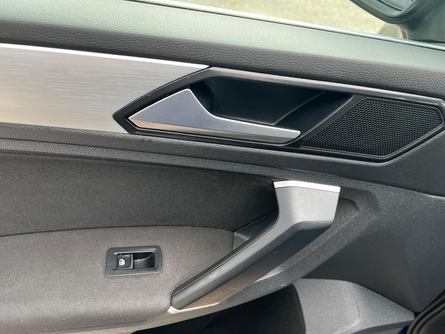 Used Volkswagen Tiguan 2016 for sale - 76584259: Photo 20