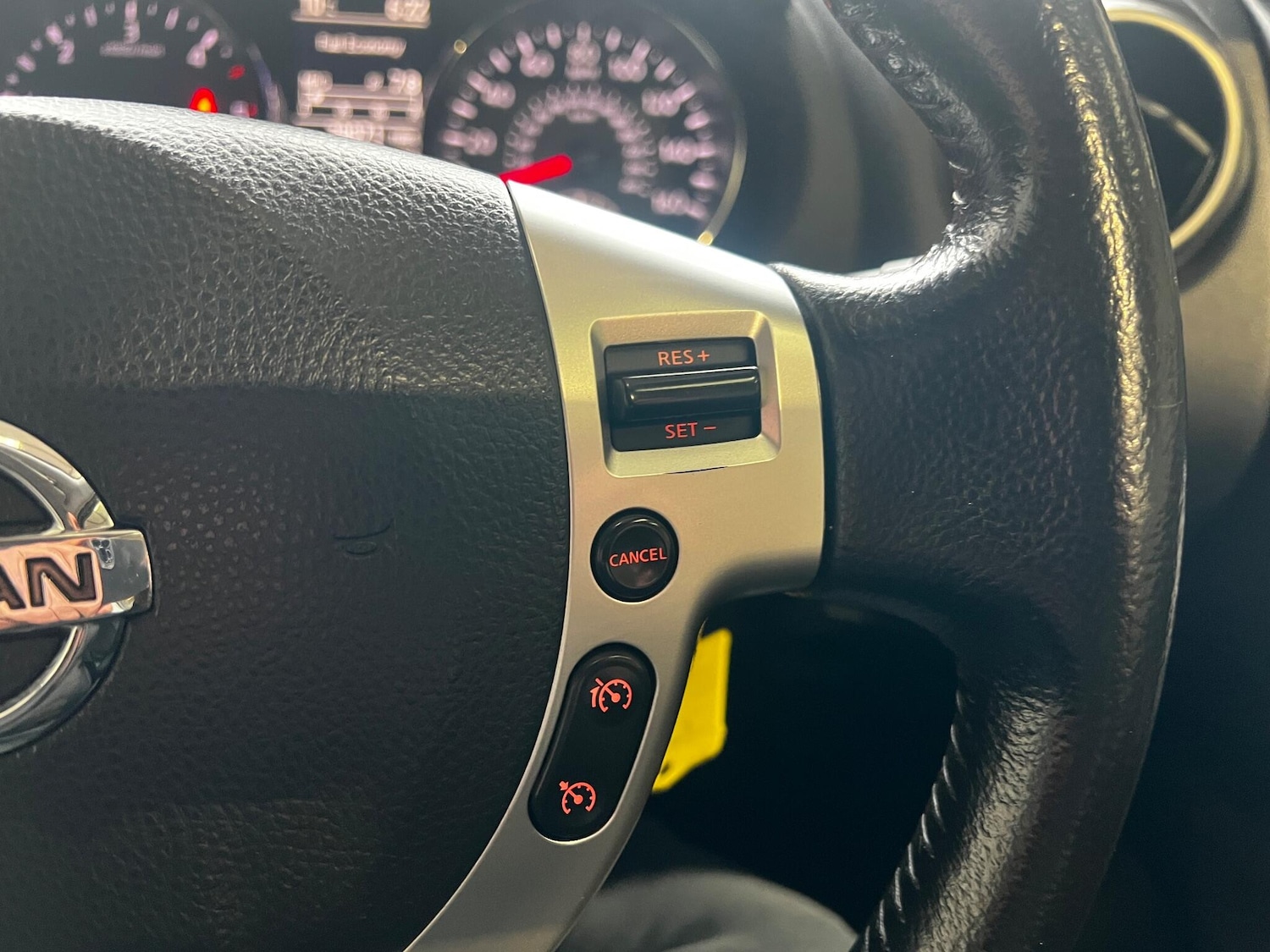 Used Nissan Qashqai 2013 for sale - 76899379: Photo 18