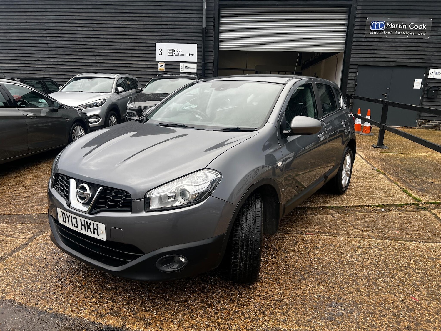 Used Nissan Qashqai 2013 for sale - 76899379: Photo 3