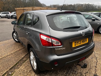 Used Nissan Qashqai 2013 for sale - 76899379: Photo