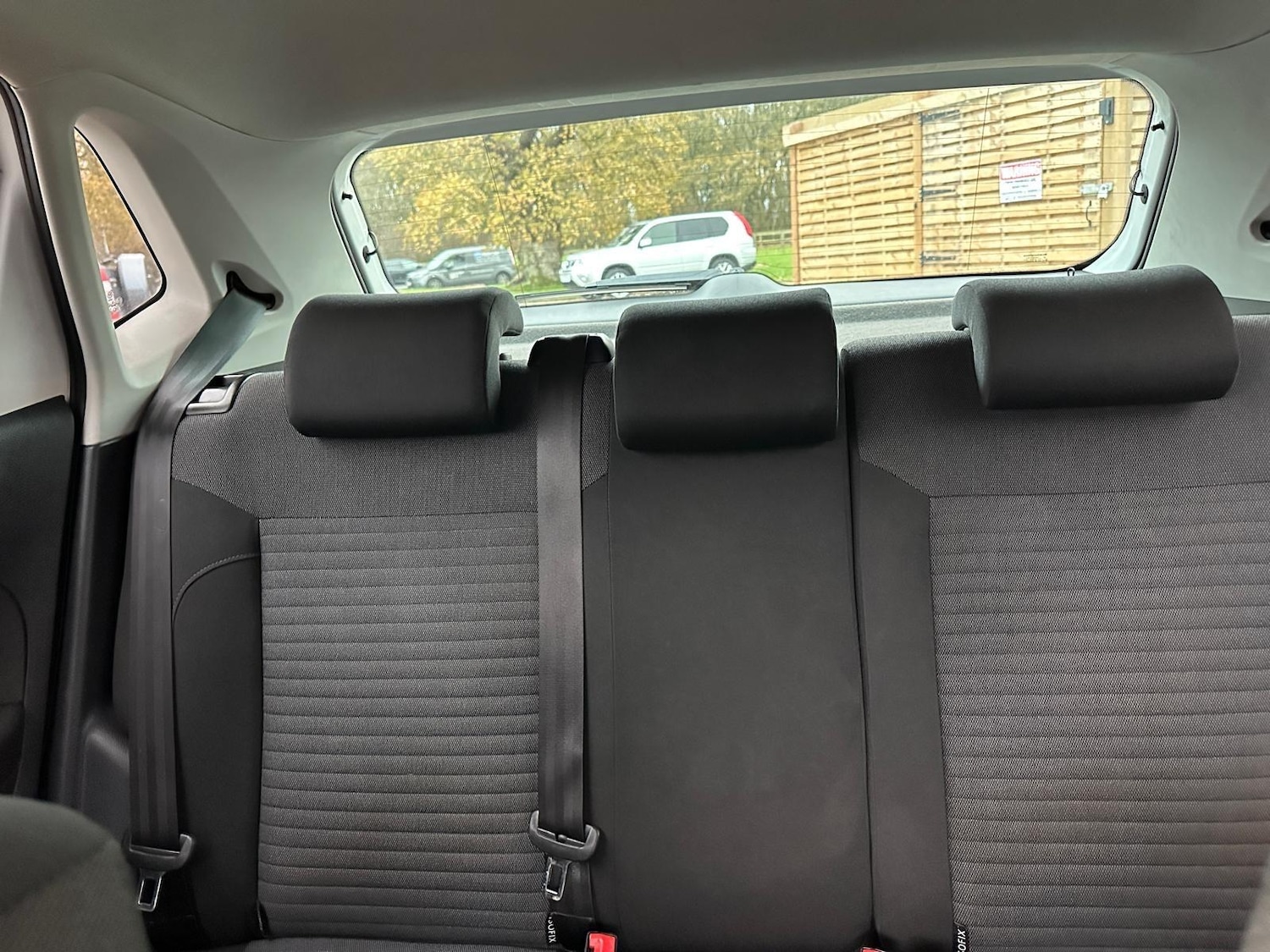 Used Volkswagen Polo 2011 for sale - 76727432: Photo 10