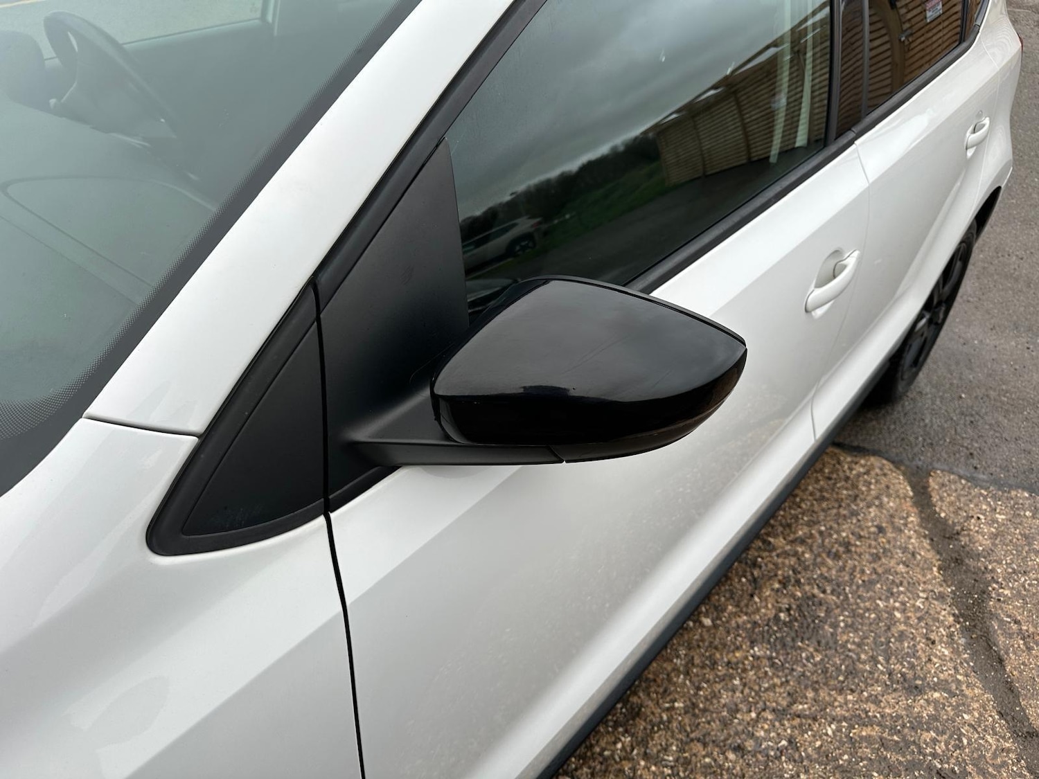 Used Volkswagen Polo 2011 for sale - 76727432: Photo 25