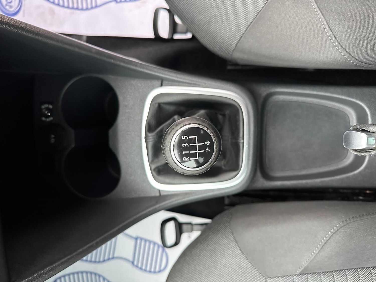 Used Volkswagen Polo 2011 for sale - 76727432: Photo 34