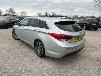 Used Hyundai i40 2016 for sale - 78100032: Photo
