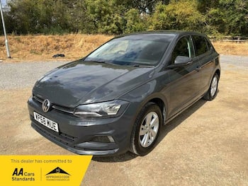 Used Volkswagen Polo 2018 for sale - 79621202: Photo