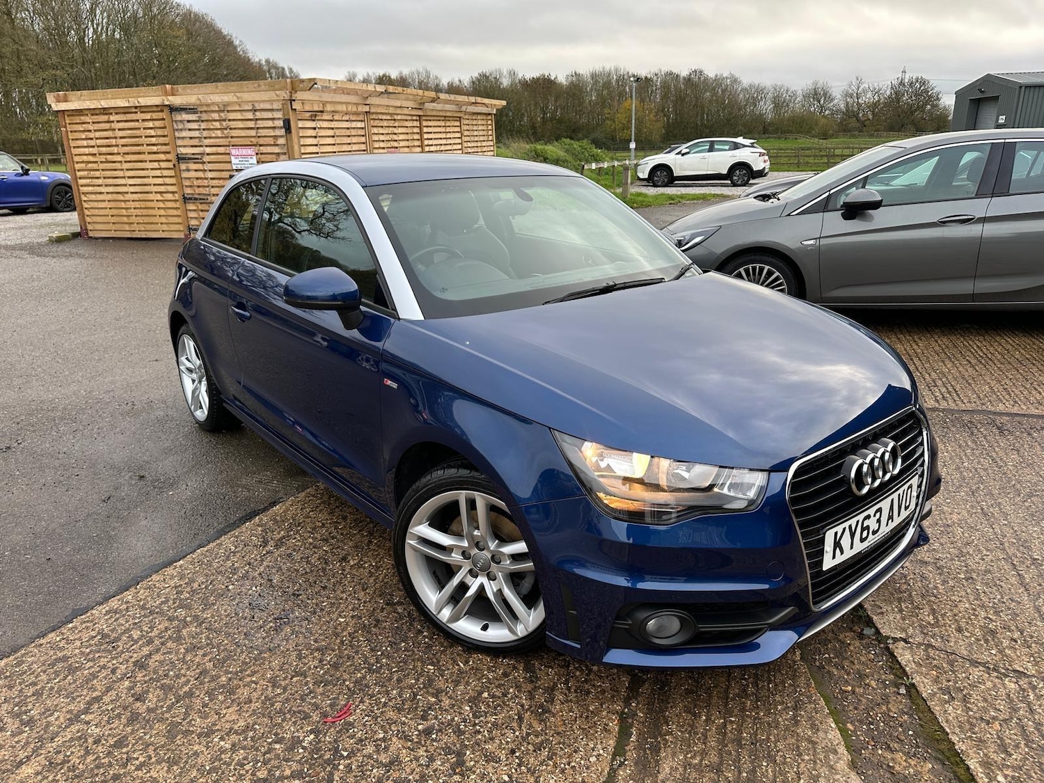 Used Audi A1 for sale - 76728707: Photo 1
