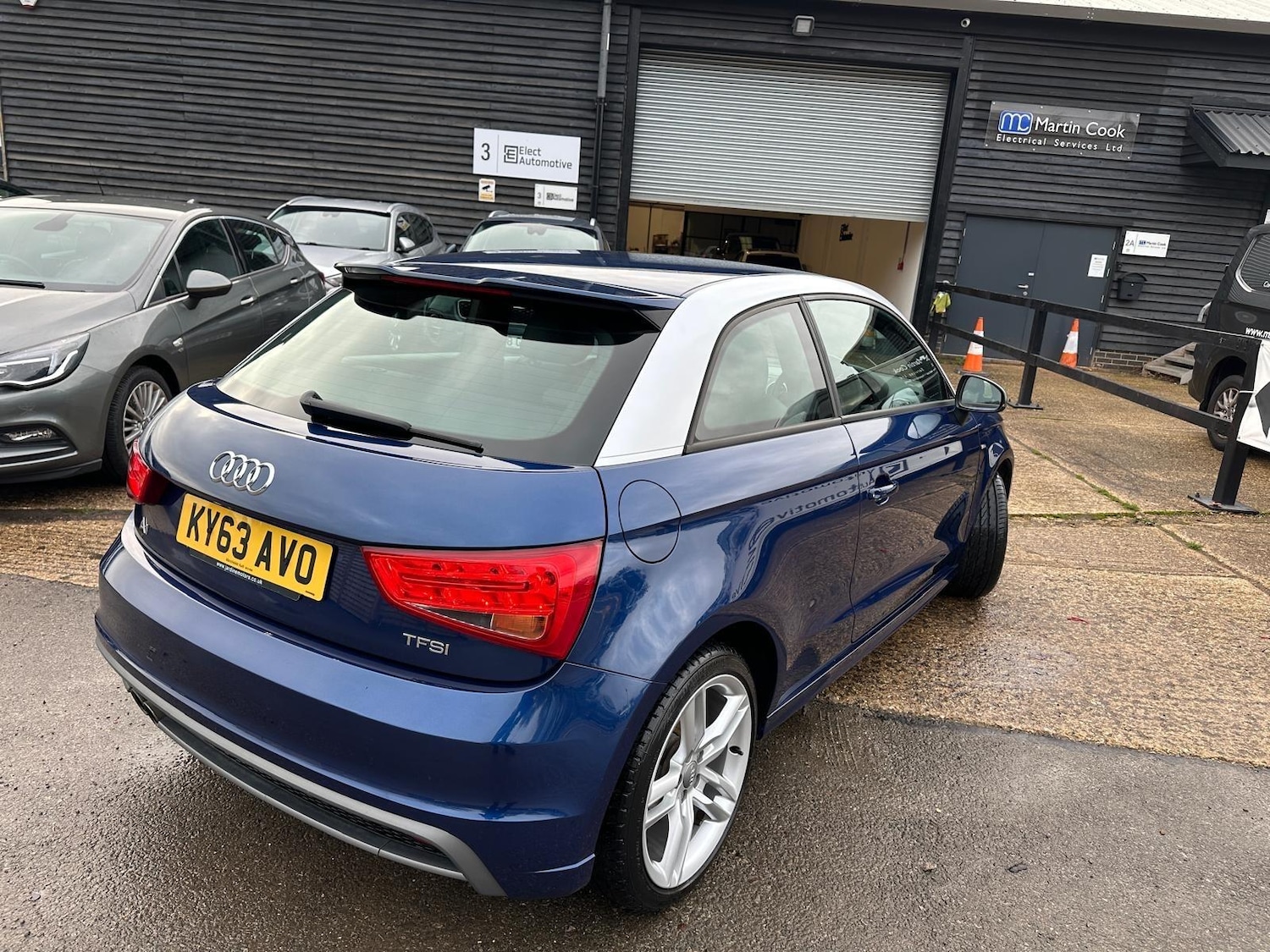 Used Audi A1 for sale - 76728707: Photo 7