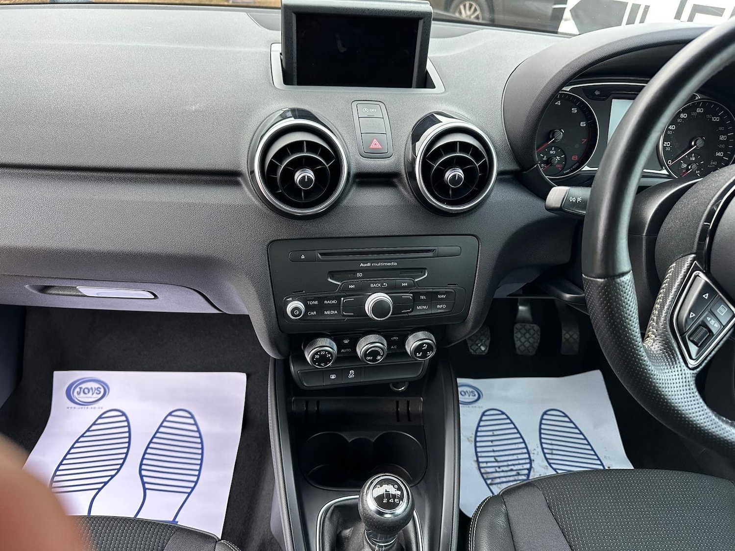 Used Audi A1 for sale - 76728707: Photo 8