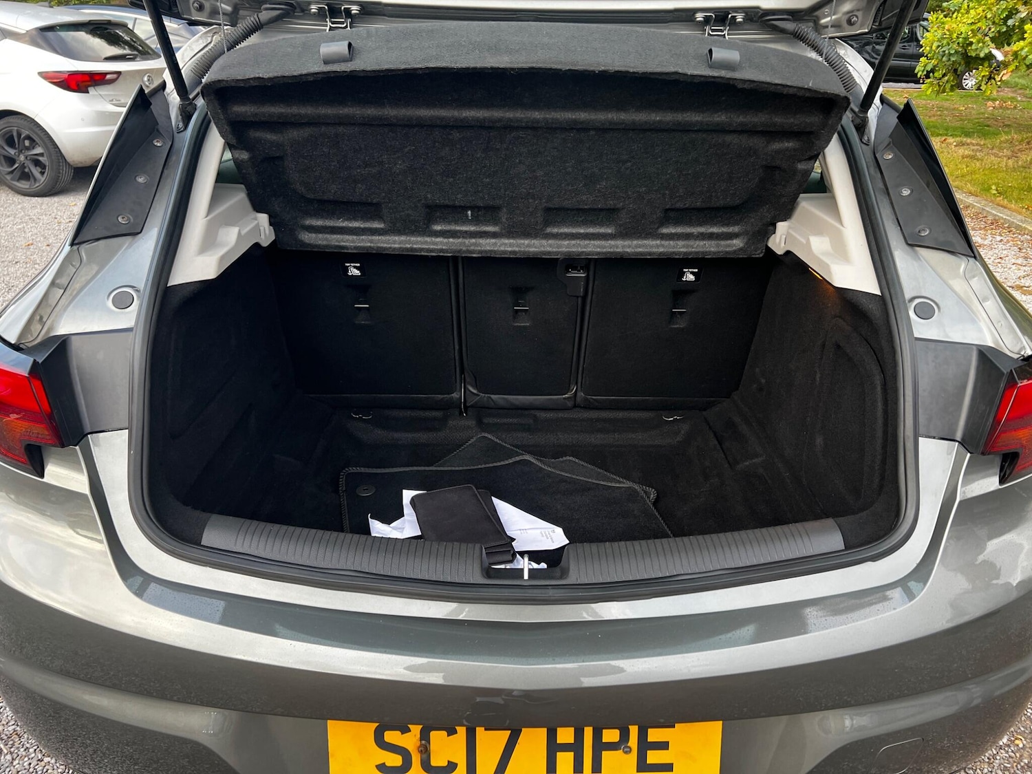 Used Vauxhall Astra 2017 for sale - 76752564: Photo 33