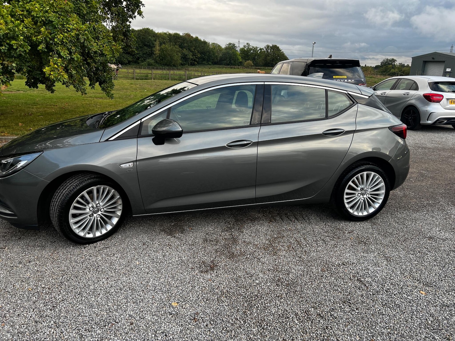 Used Vauxhall Astra 2017 for sale - 76752564: Photo 5
