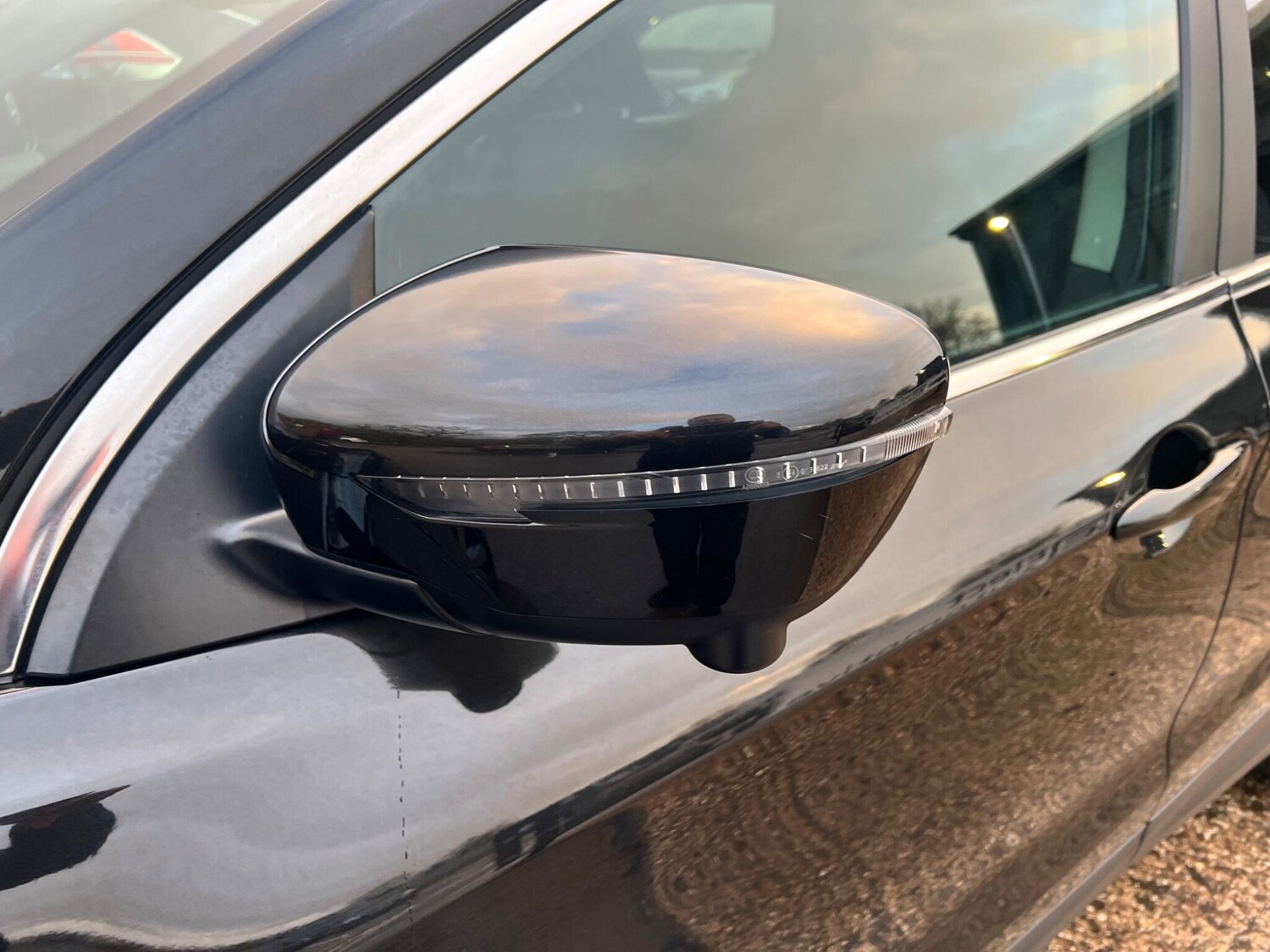 Used Nissan Qashqai 2015 for sale - 77479414: Photo 34