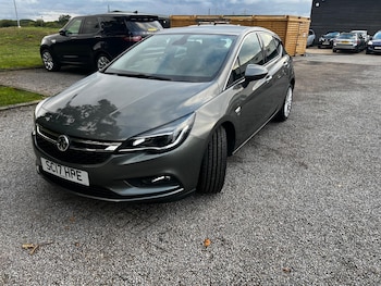 Used Vauxhall Astra 2017 for sale - 76441132: Photo
