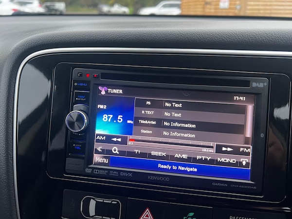 Used Mitsubishi Outlander 2018 for sale - 76270311: Photo 31