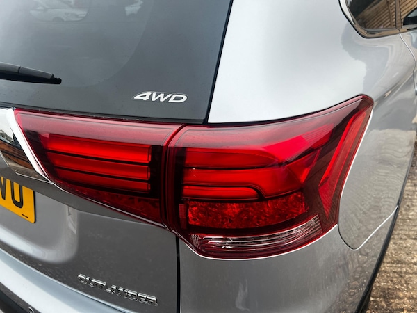 Used Mitsubishi Outlander 2018 for sale - 76270311: Photo 40