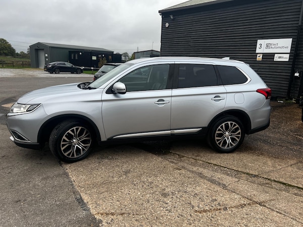 Used Mitsubishi Outlander 2018 for sale - 76270311: Photo 5