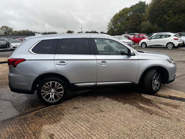 Used Mitsubishi Outlander 2018 for sale - 76270311: Photo 7