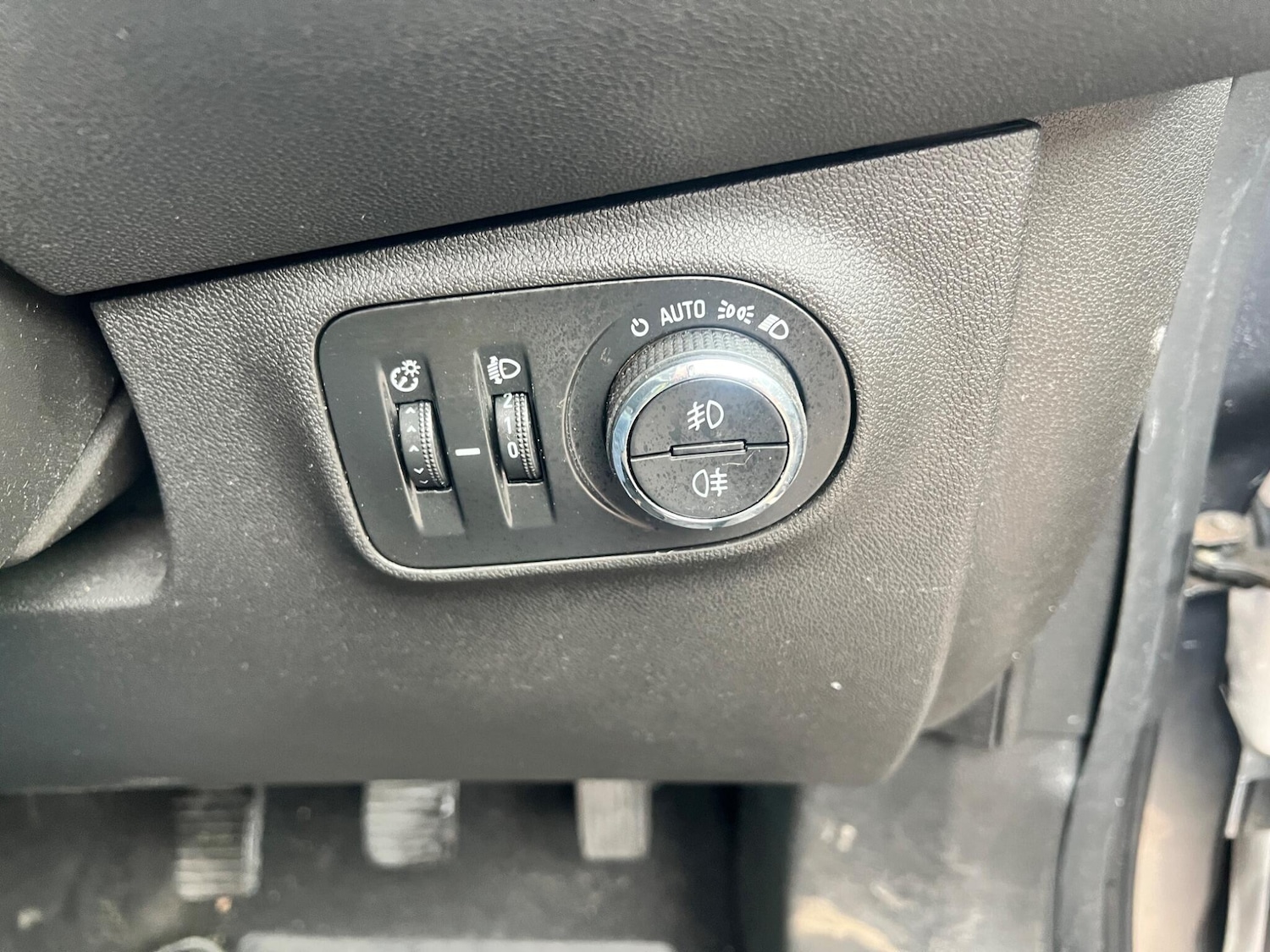 Used Vauxhall Corsa for sale - 77396495: Photo 14