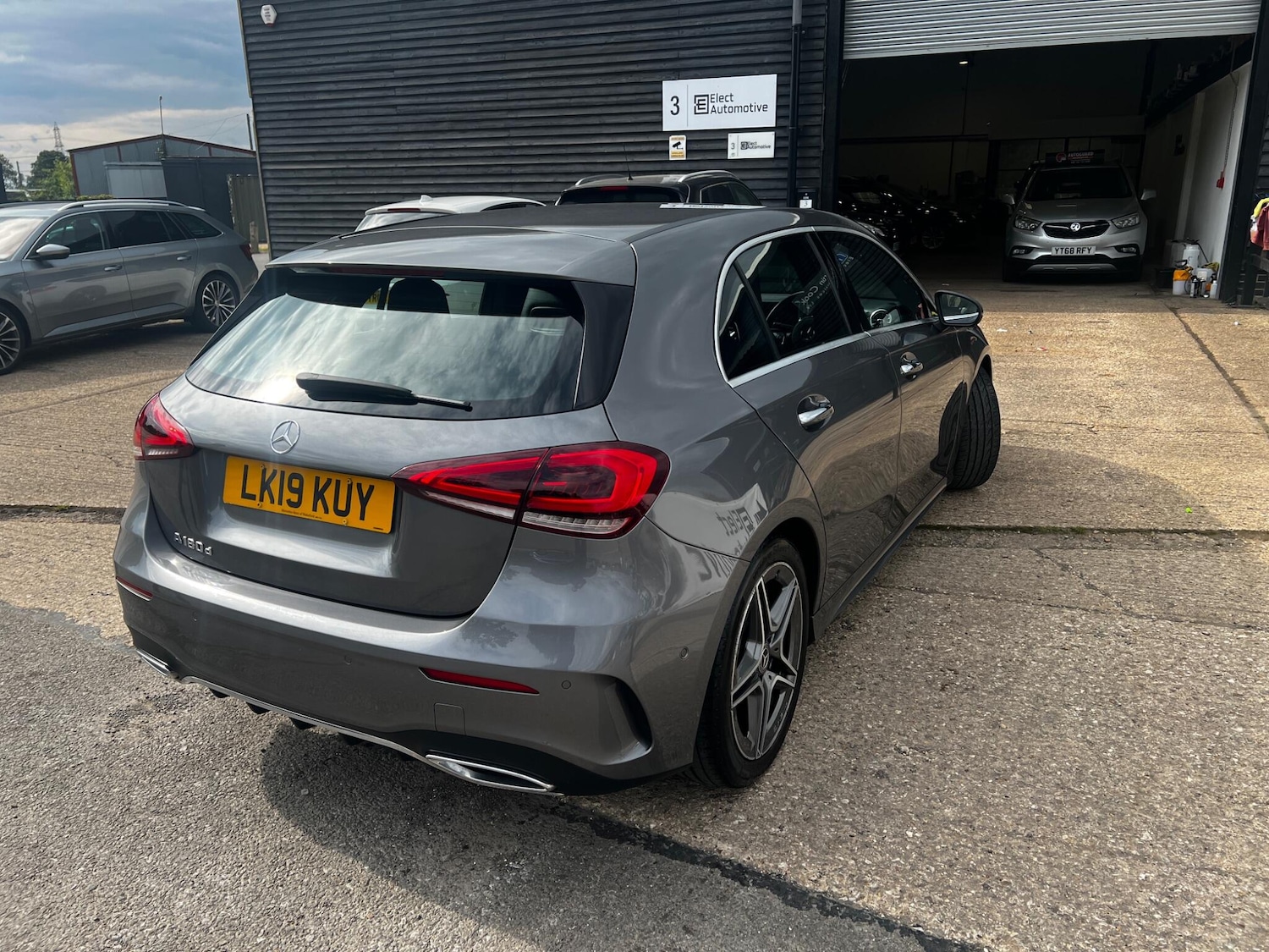 Used Mercedes-Benz A-Class 2019 for sale - 76584099: Photo 8