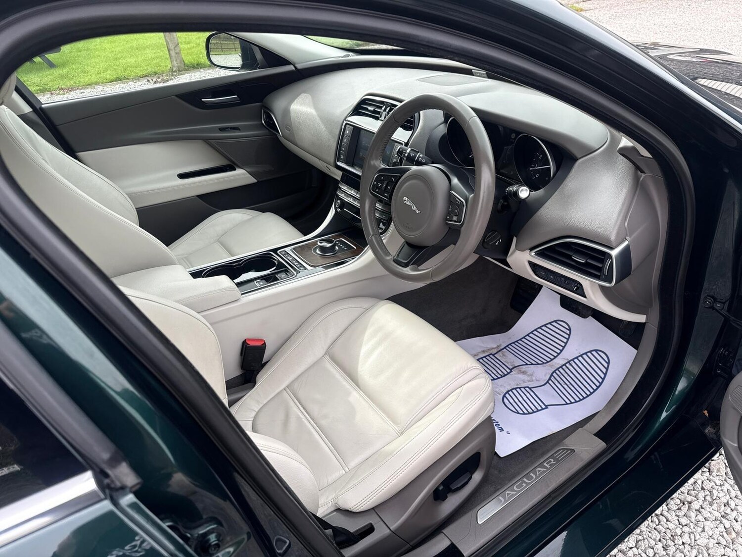 Used Jaguar XE for sale - 78058009: Photo 12