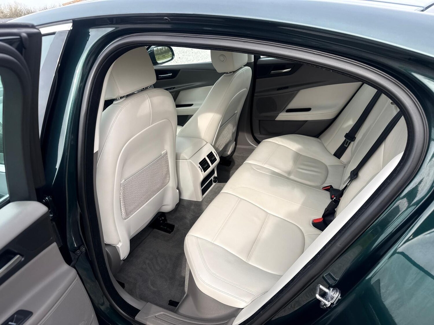 Used Jaguar XE for sale - 78058009: Photo 15