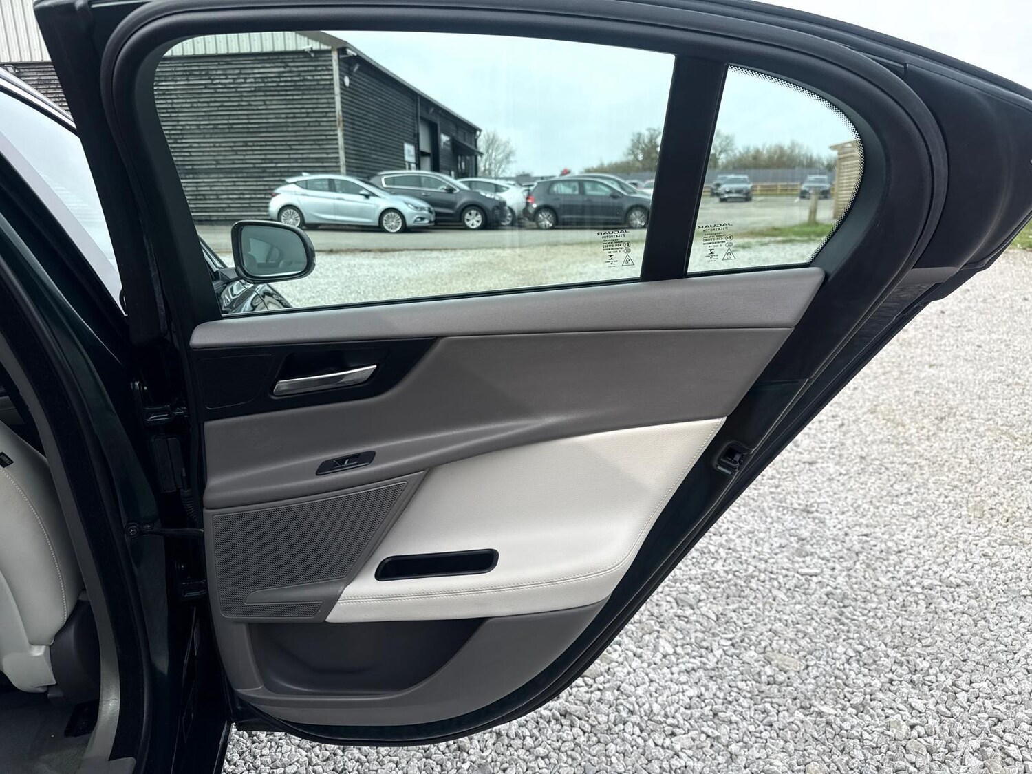 Used Jaguar XE for sale - 78058009: Photo 22