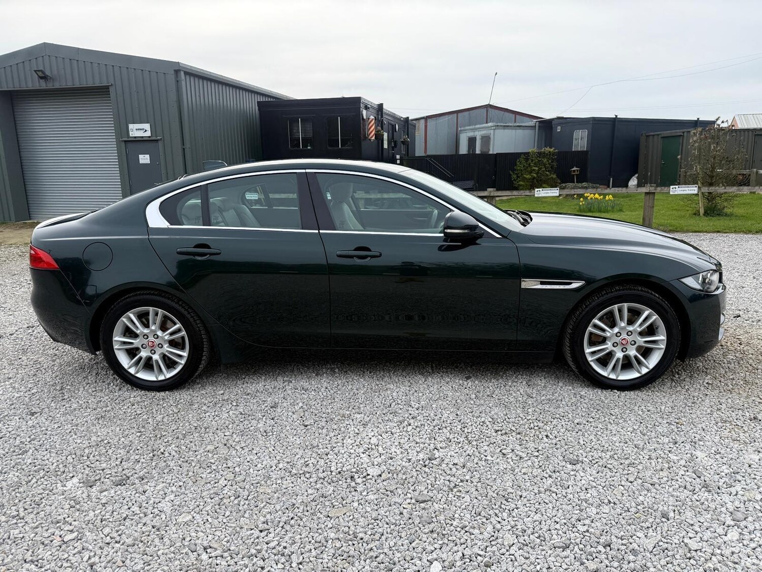 Used Jaguar XE for sale - 78058009: Photo 7