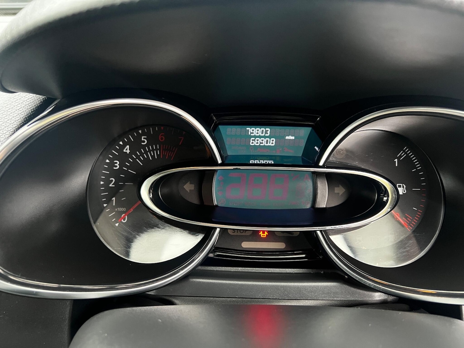 Used Renault Clio 2016 for sale - 76239968: Photo 30