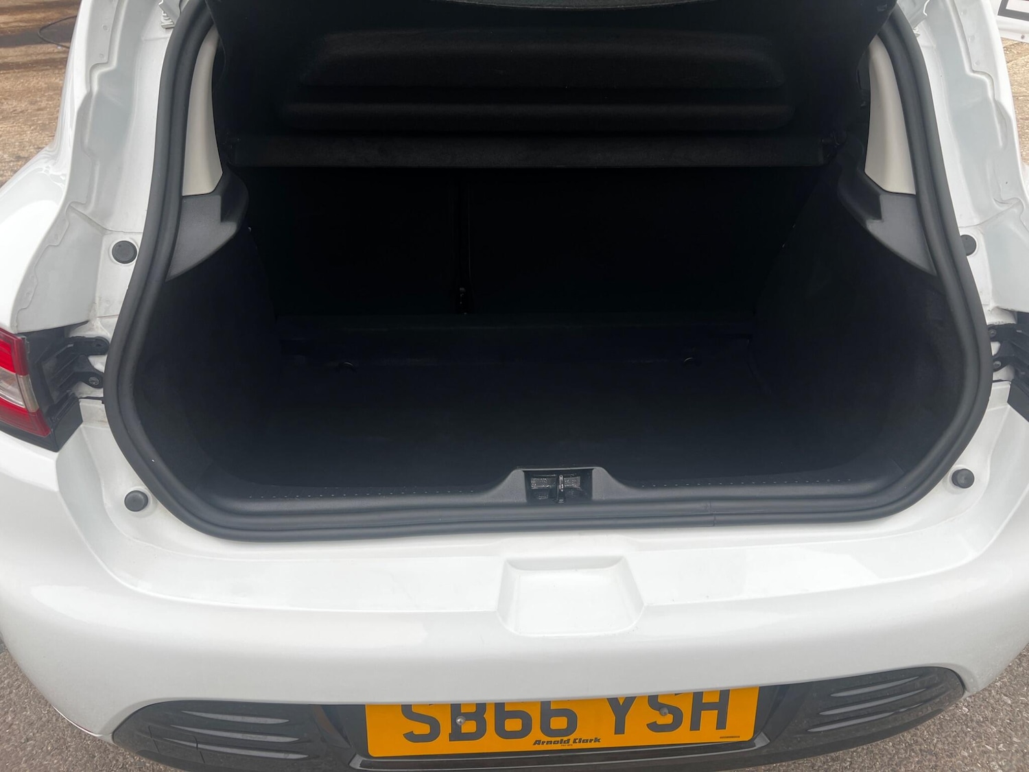 Used Renault Clio 2016 for sale - 76239968: Photo 33