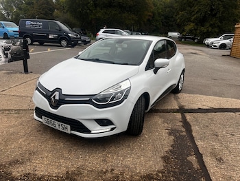 Used Renault Clio 2016 for sale - 76239968: Photo