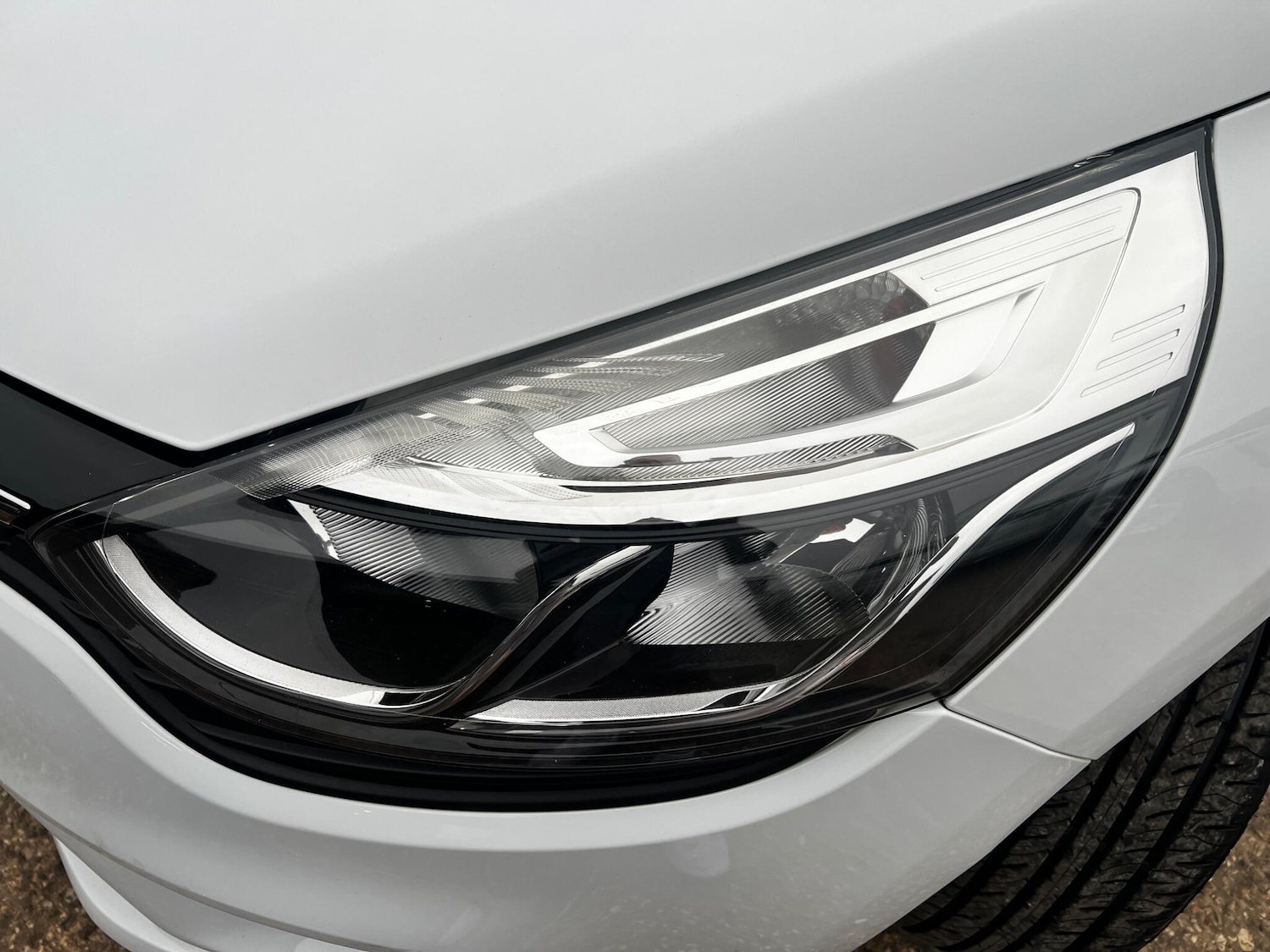 Used Renault Clio 2016 for sale - 76239968: Photo 40