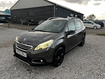 Used Peugeot 2008 2015 for sale - 75990500: Photo