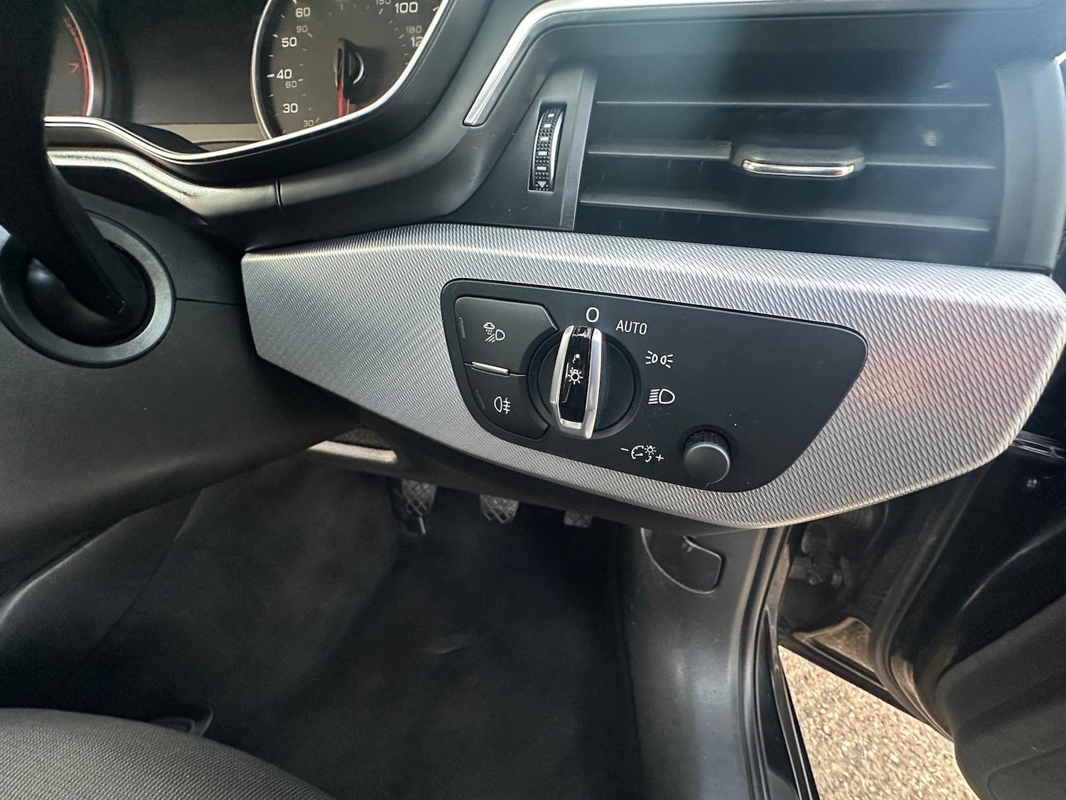 Used Audi A4 2017 for sale - 76952806: Photo 18