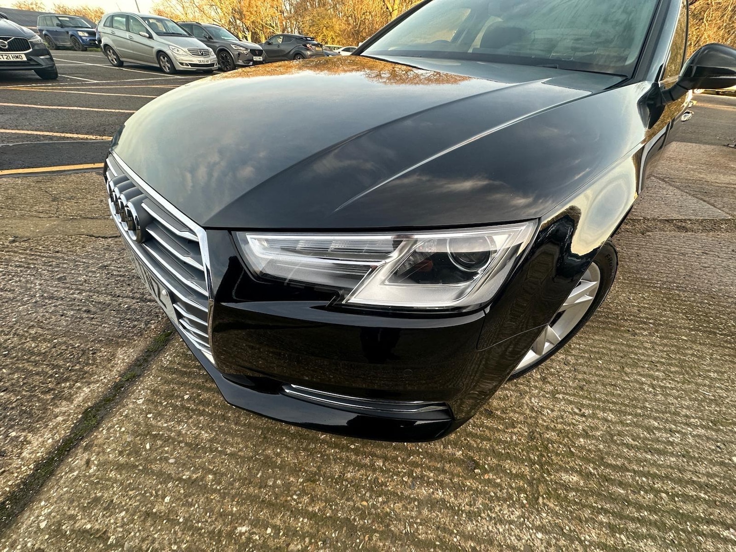 Used Audi A4 2017 for sale - 76952806: Photo 3