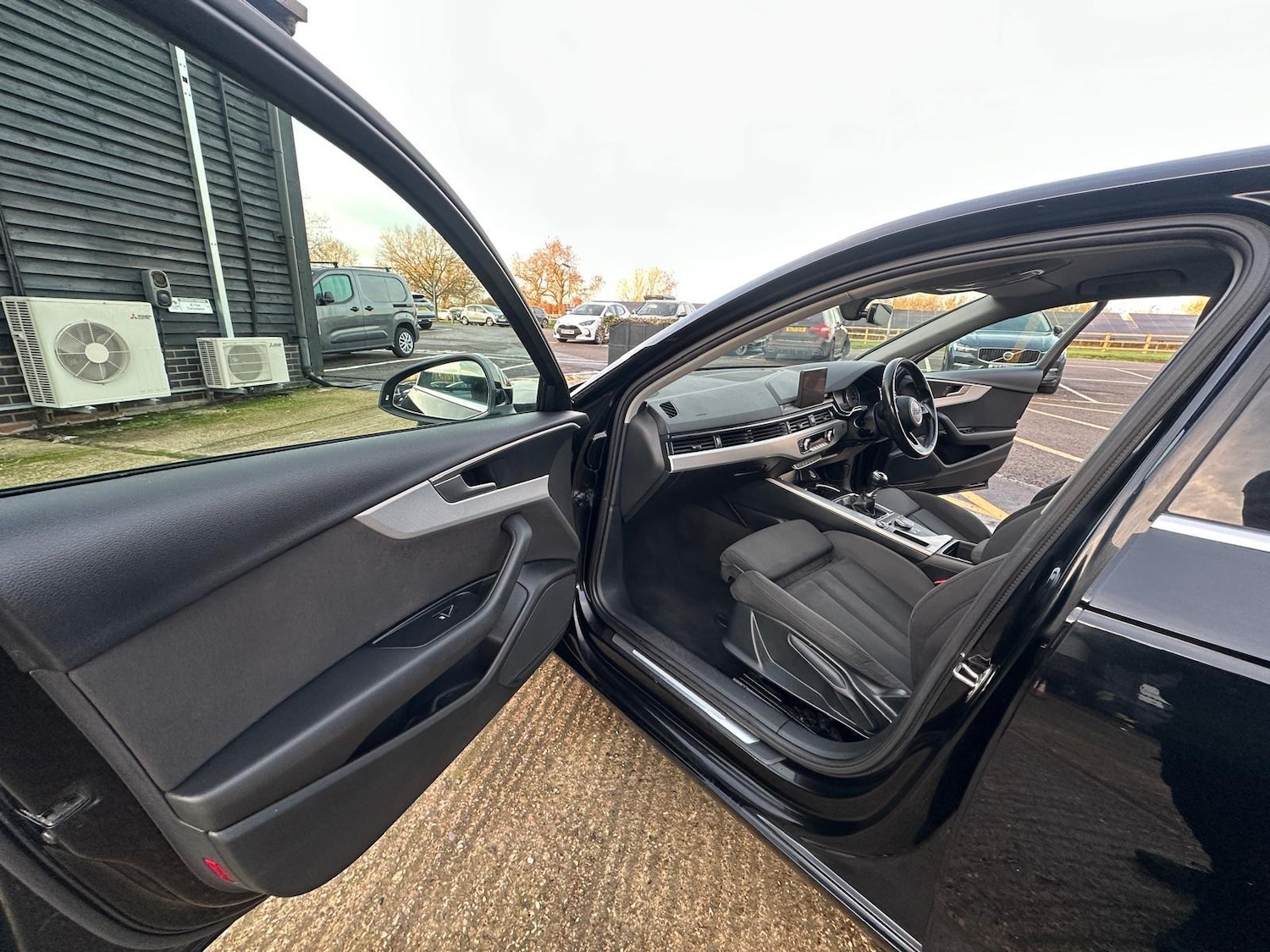 Used Audi A4 2017 for sale - 76952806: Photo 39