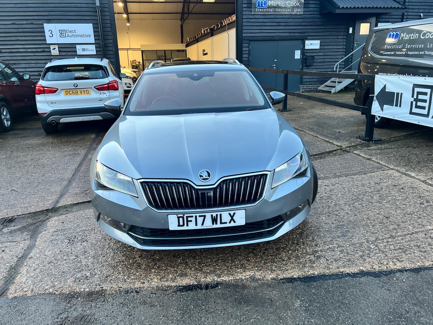 Used Skoda Superb 2017 for sale - 77229659: Photo 2