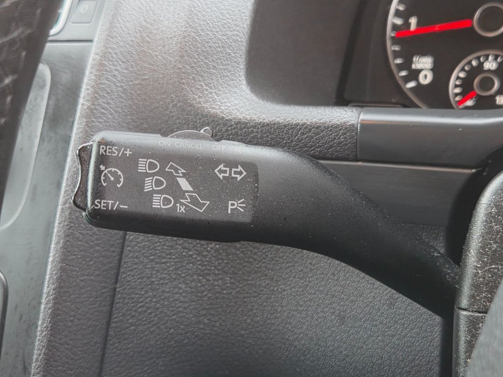 Used Volkswagen Touran 2012 for sale - 76481891: Photo 14