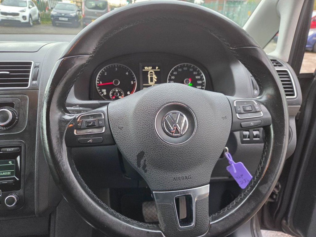 Used Volkswagen Touran 2012 for sale - 76481891: Photo 18