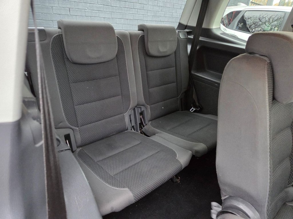 Used Volkswagen Touran 2012 for sale - 76481891: Photo 25