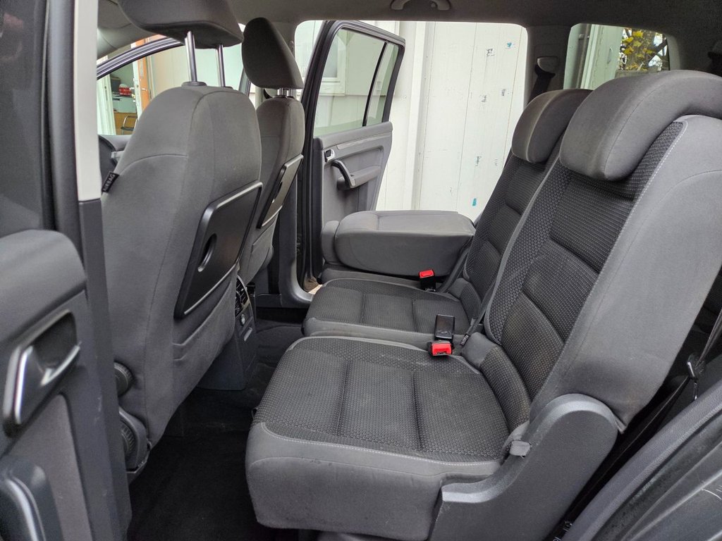 Used Volkswagen Touran 2012 for sale - 76481891: Photo 27