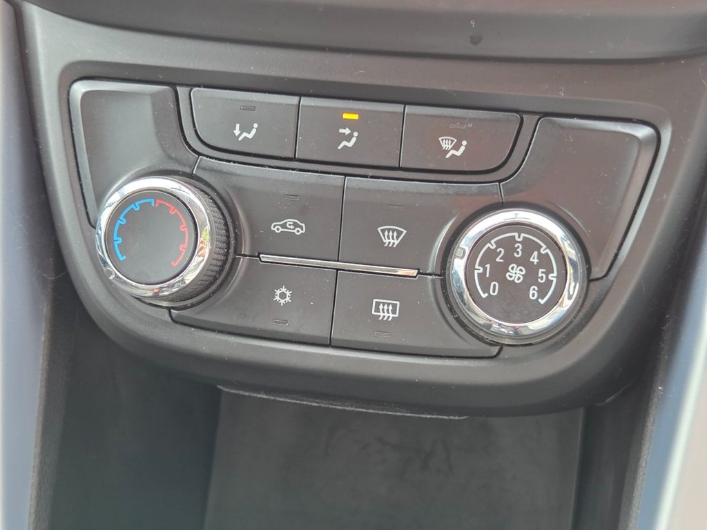 Used Vauxhall Zafira Tourer 2017 for sale - 76105504: Photo 25