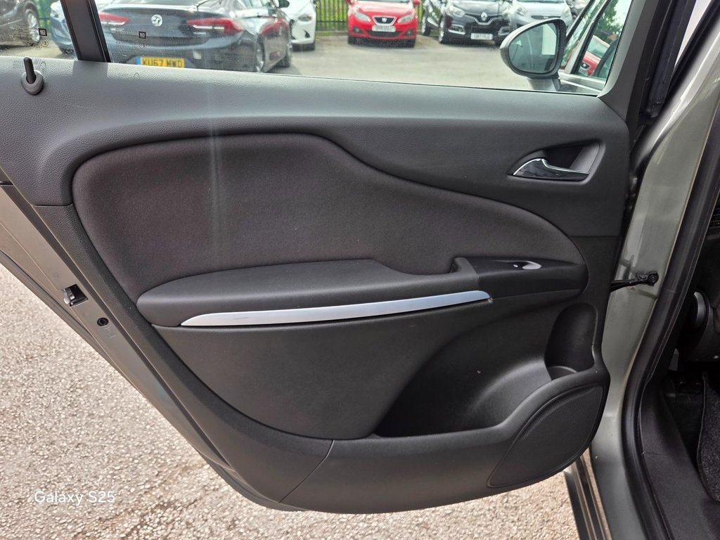 Used Vauxhall Zafira Tourer 2017 for sale - 76105504: Photo 32