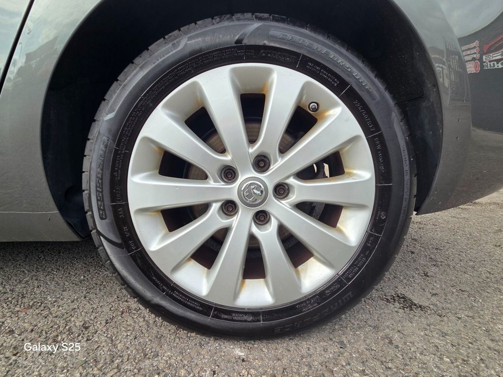 Used Vauxhall Zafira Tourer 2017 for sale - 76105504: Photo 33