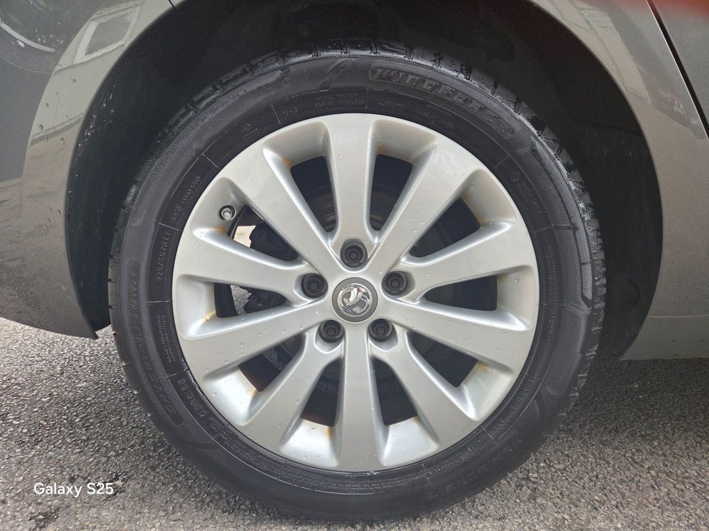 Used Vauxhall Zafira Tourer 2017 for sale - 76105504: Photo 34