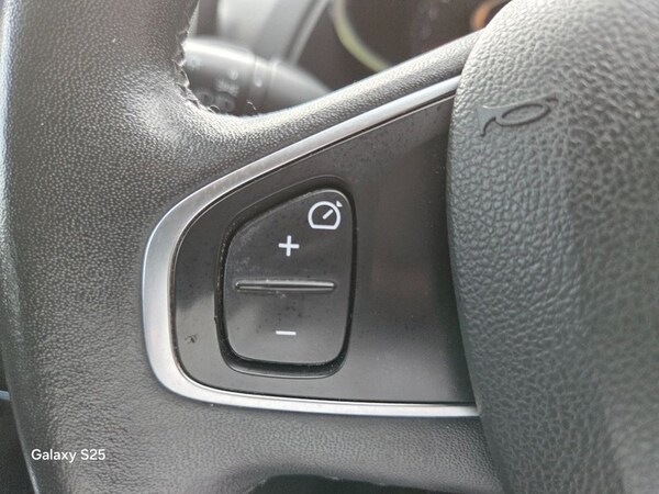 Used Renault Clio 2017 for sale - 75359142: Photo 16