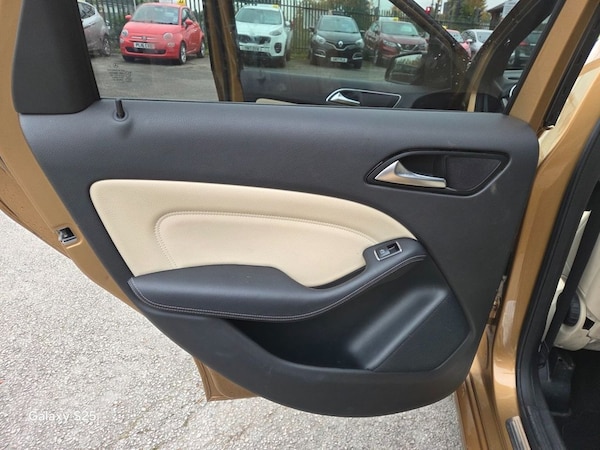 Used Mercedes-Benz B Class 2013 for sale - 76256704: Photo 26