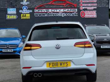 Used Volkswagen Golf 2018 for sale - 75037570: Photo