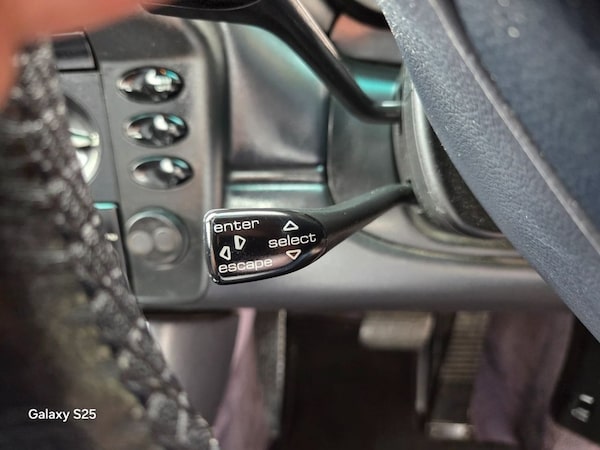 Used Porsche Boxster 2004 for sale - 75537965: Photo 18